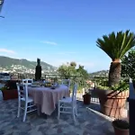 別荘 Il Balcone Delle Dee アジェーロラ