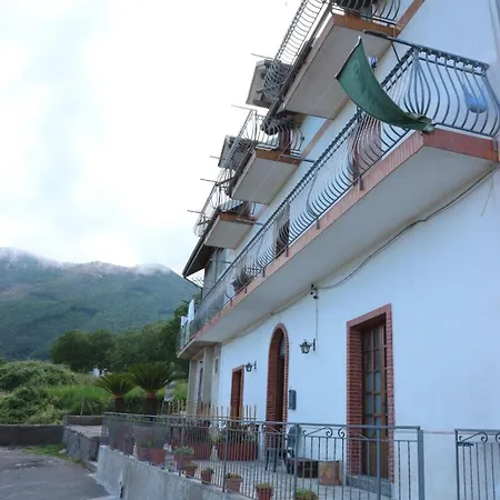 度假居 Il Balcone Delle Dee *